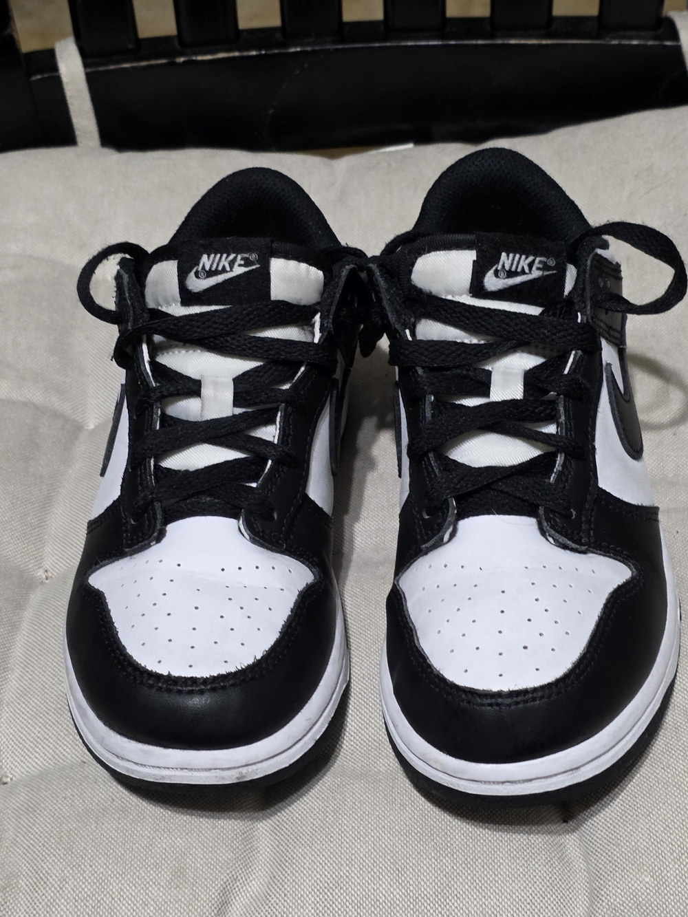 Nike Dunk Low Retro Panda Boys Size 2.5 Pre Owned